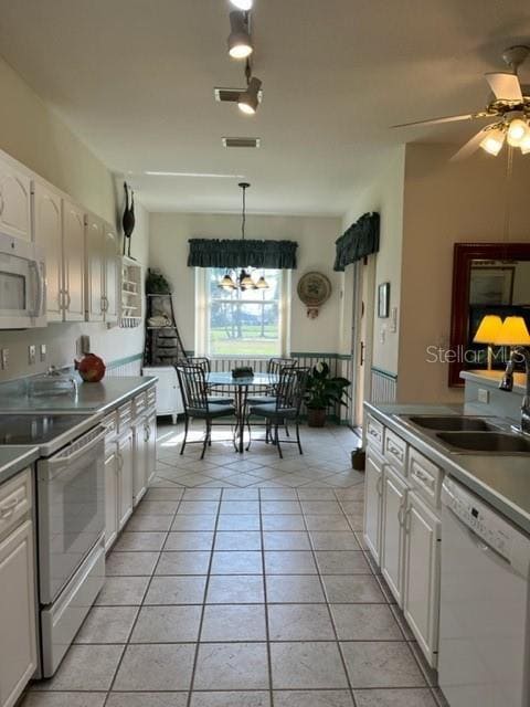 Building Photo - 252 Golf Club Dr