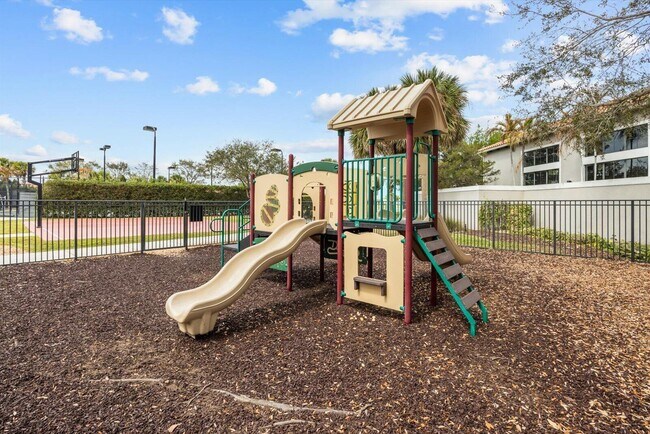 Building Photo - 12882 SW Taranto Wy