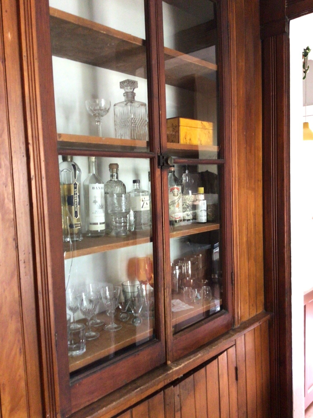 display storage - 212 S Albany St