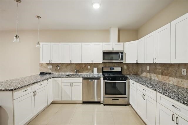 Primary Photo - 1160 Summit Ave