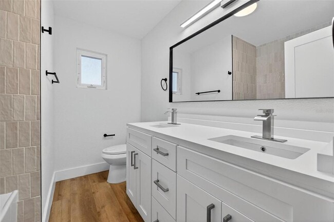 Building Photo - 7160 Shore Dr S