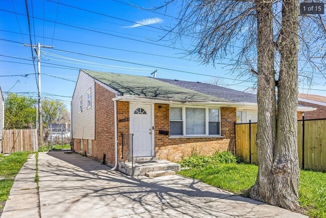 Building Photo - 13313 S Eberhart Ave