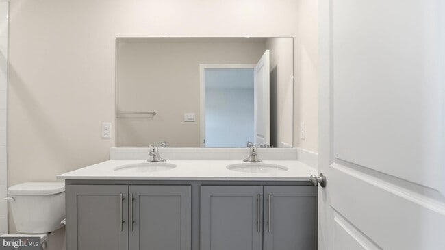 Building Photo - 466 Still Feather Ave