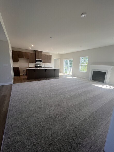 Building Photo - 469 Alyssa Way