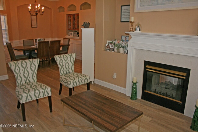 Building Photo - 1001 Sandlake Rd