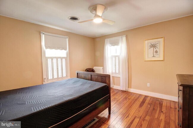 Building Photo - 44 Fulton Ave