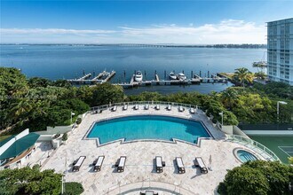 Building Photo - 1643 Brickell Ave