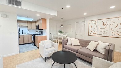 Building Photo - 525 S 900 E
