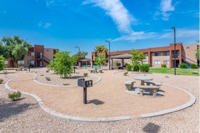 Building Photo - 3810 N Maryvale Pkwy