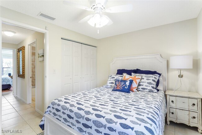 Building Photo - 633 91st Ave N