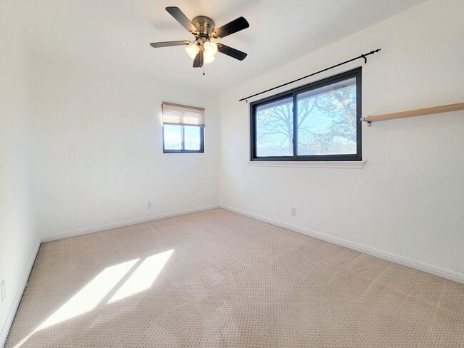 Building Photo - 6709 Tulsa Cove