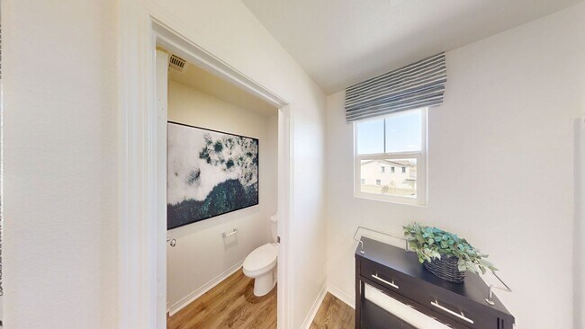 Building Photo - Beautiful 4 bed 3 bath home in Beaumont, Ca.