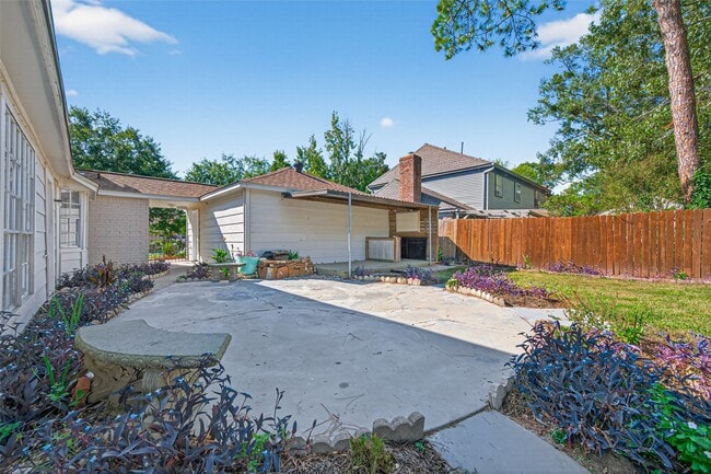 Building Photo - 5414 Spanish Oak Dr