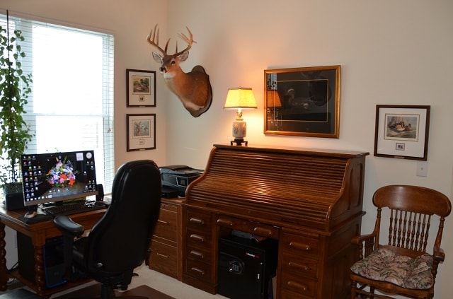 Building Photo - 2003 Izard Ct