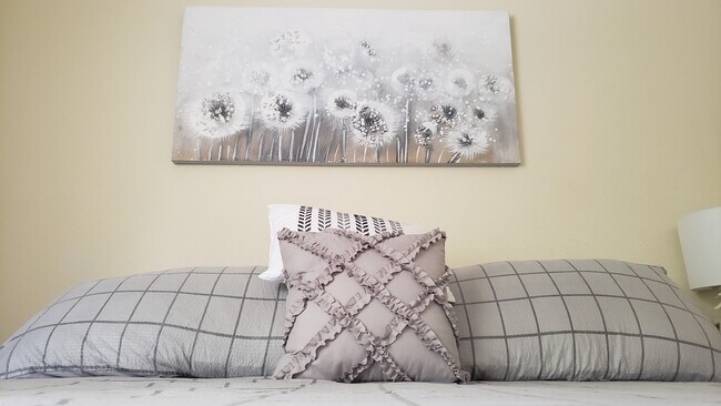 Building Photo - 507 NW 39th Rd