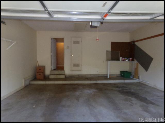 Building Photo - 12 Cedar Point Ct