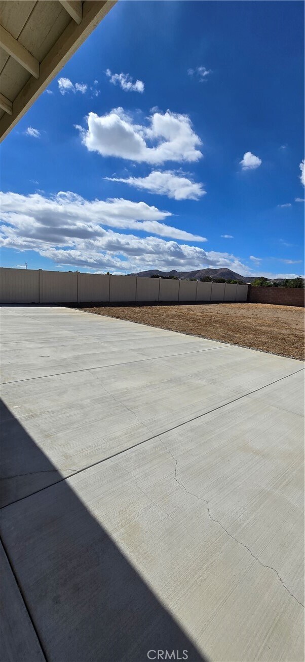 Building Photo - 3012 Sawmill Dr