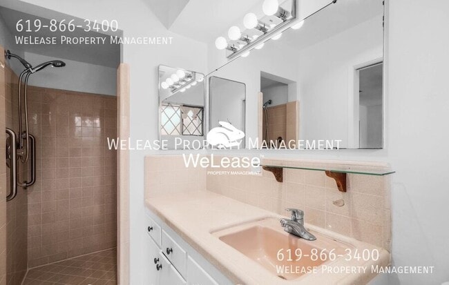 Building Photo - 6248 Rockhurst Dr