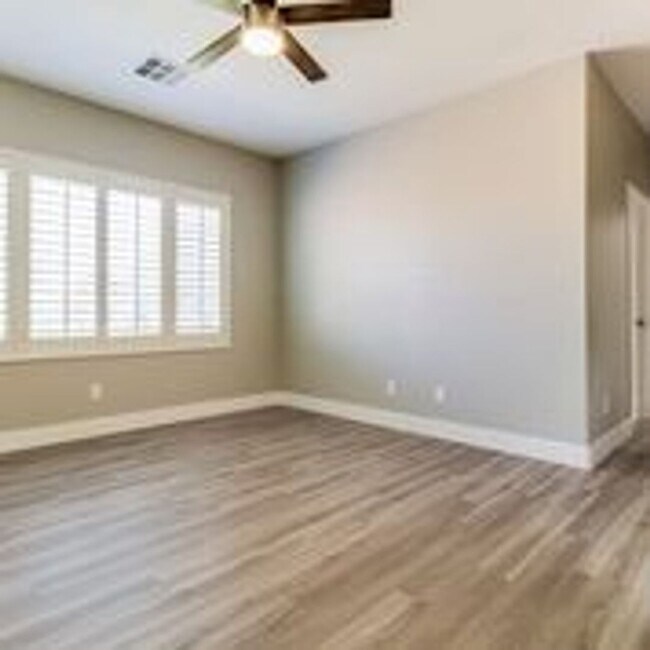 Building Photo - Welcome Home! Beautiful One Story Home in Aliante