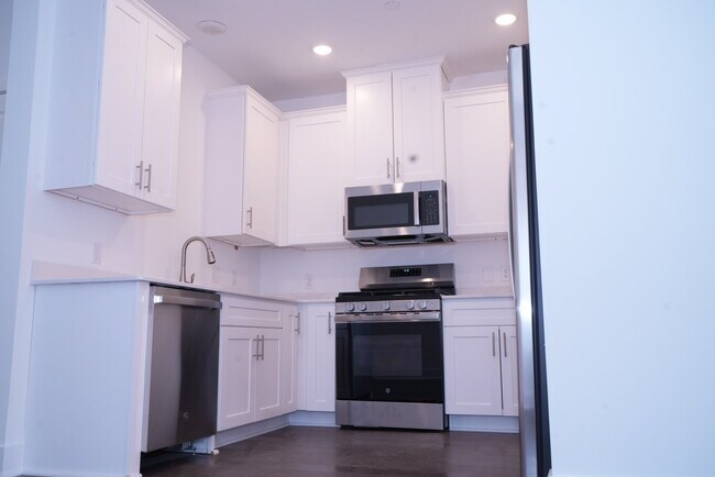 Building Photo - 161 Leona Stewart Ln