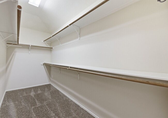 Building Photo - 14019 Pueblo Run Dr