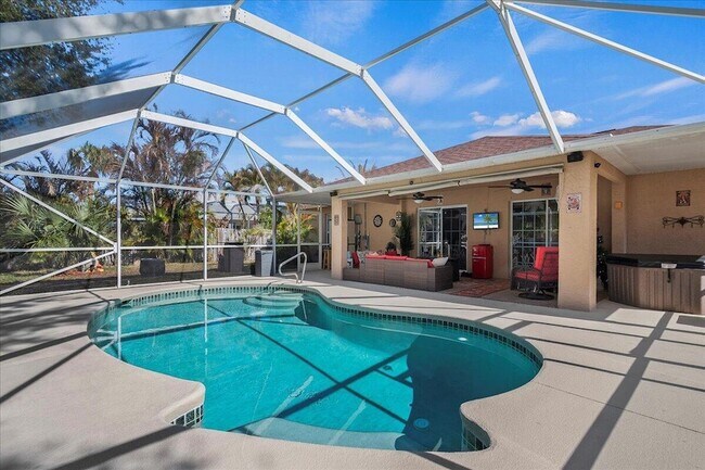 Building Photo - 1960 SE Bowie St