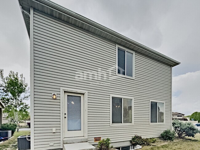 Building Photo - 4778 Wilson Way