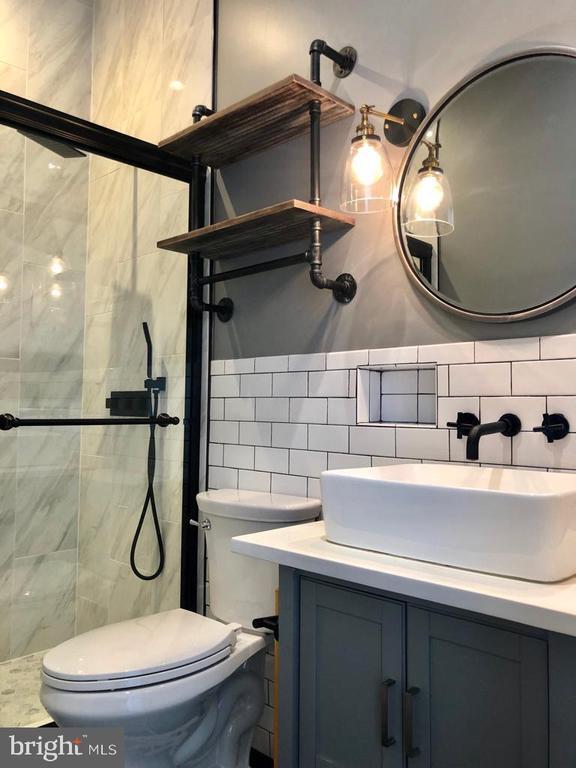 Building Photo - 2927 Mainstone Dr