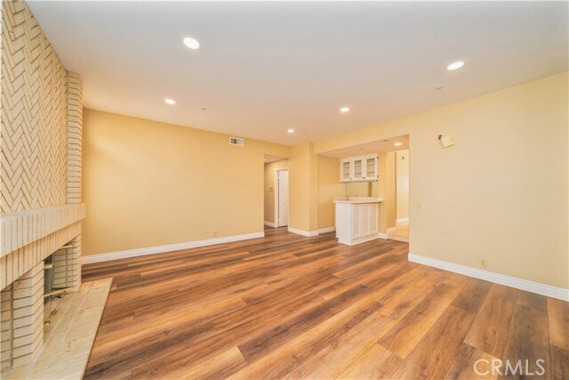 Building Photo - 9531 Montanza Way