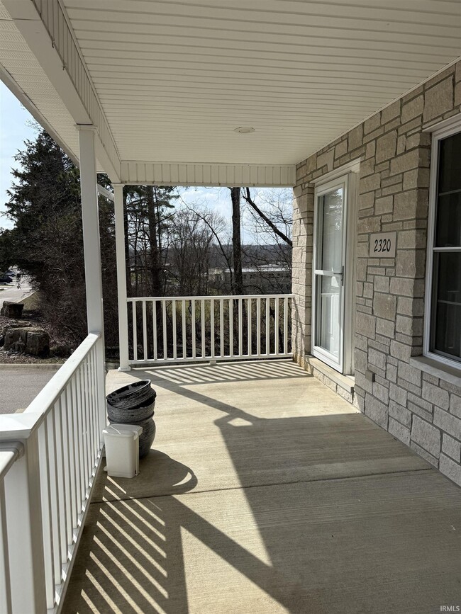 Building Photo - 2320 S Samuel Ln