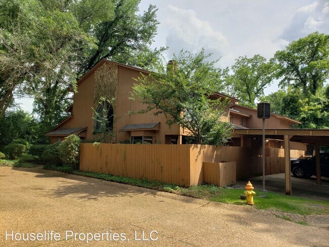 Building Photo - 3 br, 2 bath House - 3358 Eastwood Dr