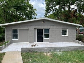 Building Photo - 2415 Booker St