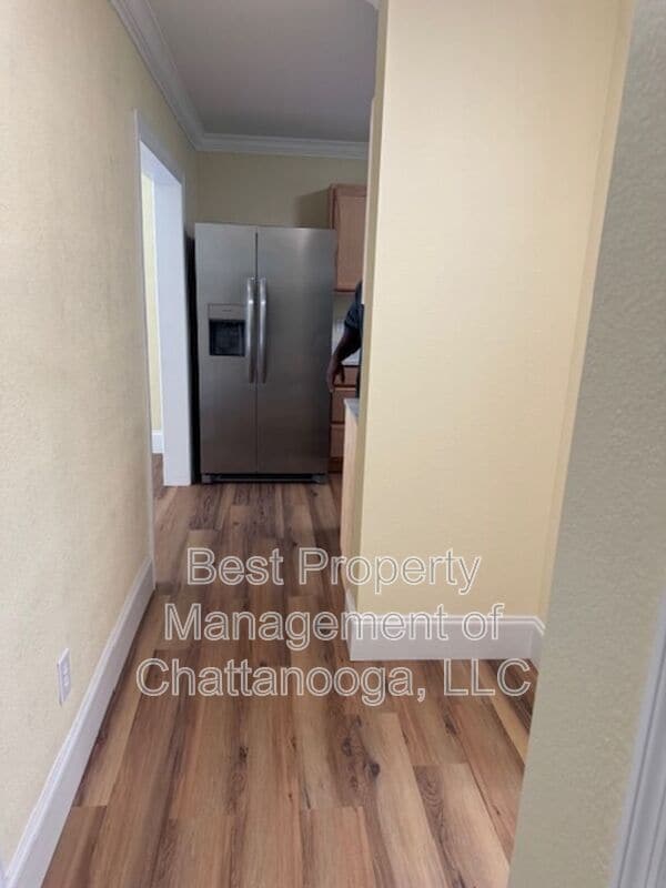 Building Photo - 5281 Usher Dr