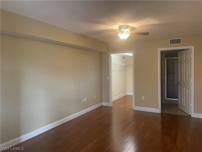 Building Photo - 8735 River Homes Lane