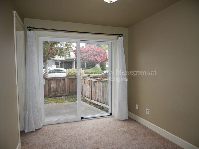 Building Photo - 1415 NW 61st St