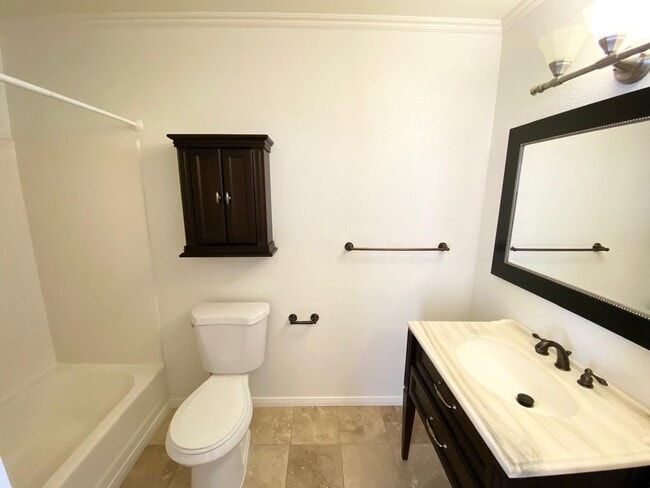 Building Photo - 3126 E Fox Run Way