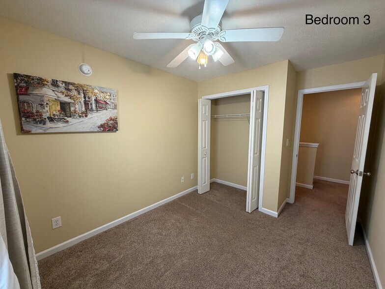 Building Photo - 1273 S Cobble Creek Cir