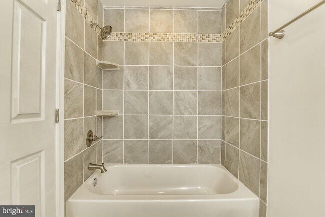 Building Photo - 14623 Stone Crossing Ct