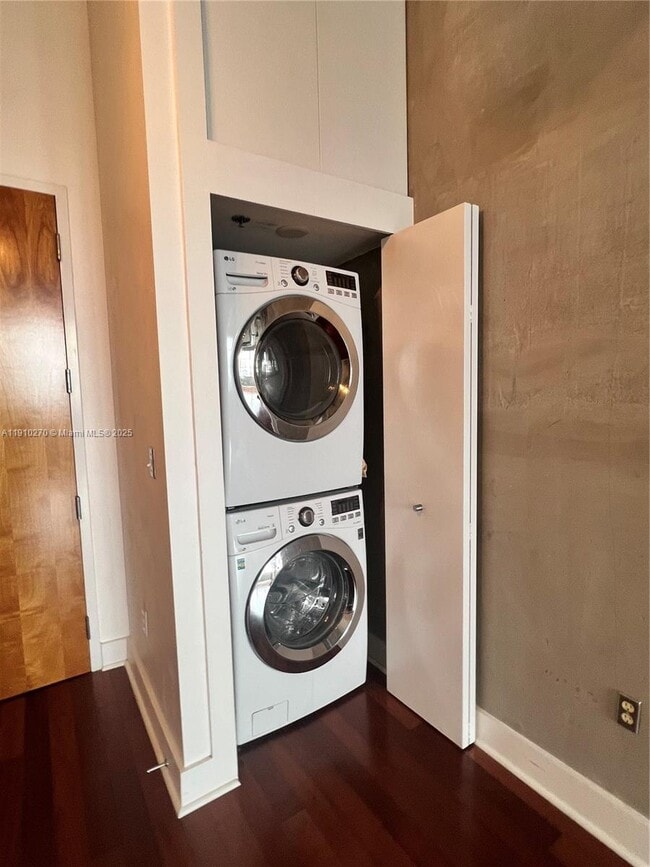 Building Photo - 411 NW 1st Ave