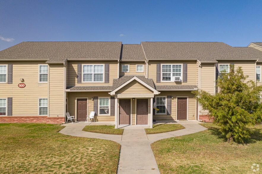 Bridgewater I & II 335 S Jane St Haysville KS 67060 Apartment Finder