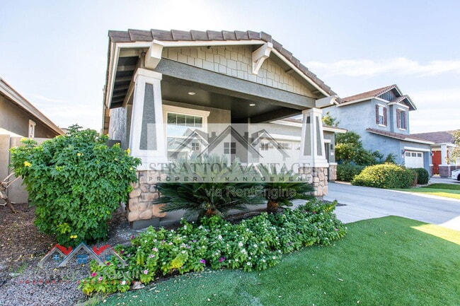 Building Photo - 7465 E Osage Ave