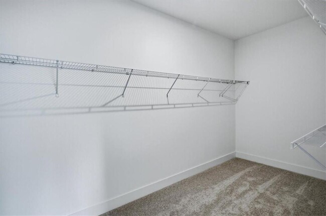 Building Photo - 4815 Wayt Farm Overlook