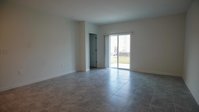 Building Photo - 2331 Burney Fls Ln