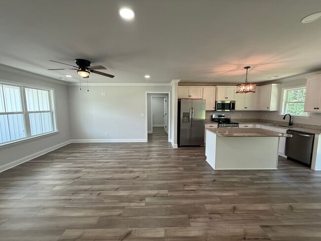 Building Photo - BEAUTIFUL RENTAL HOME IN ARAB, AL!