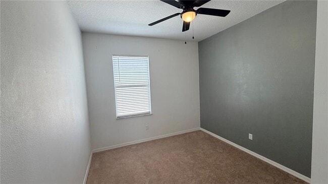 Building Photo - 456 Knollwood Dr