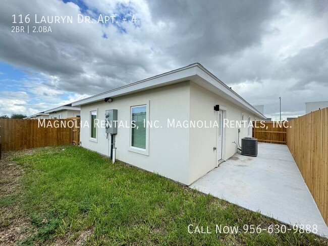 Building Photo - Half Off 1st's Month Rent - Water and Tras...