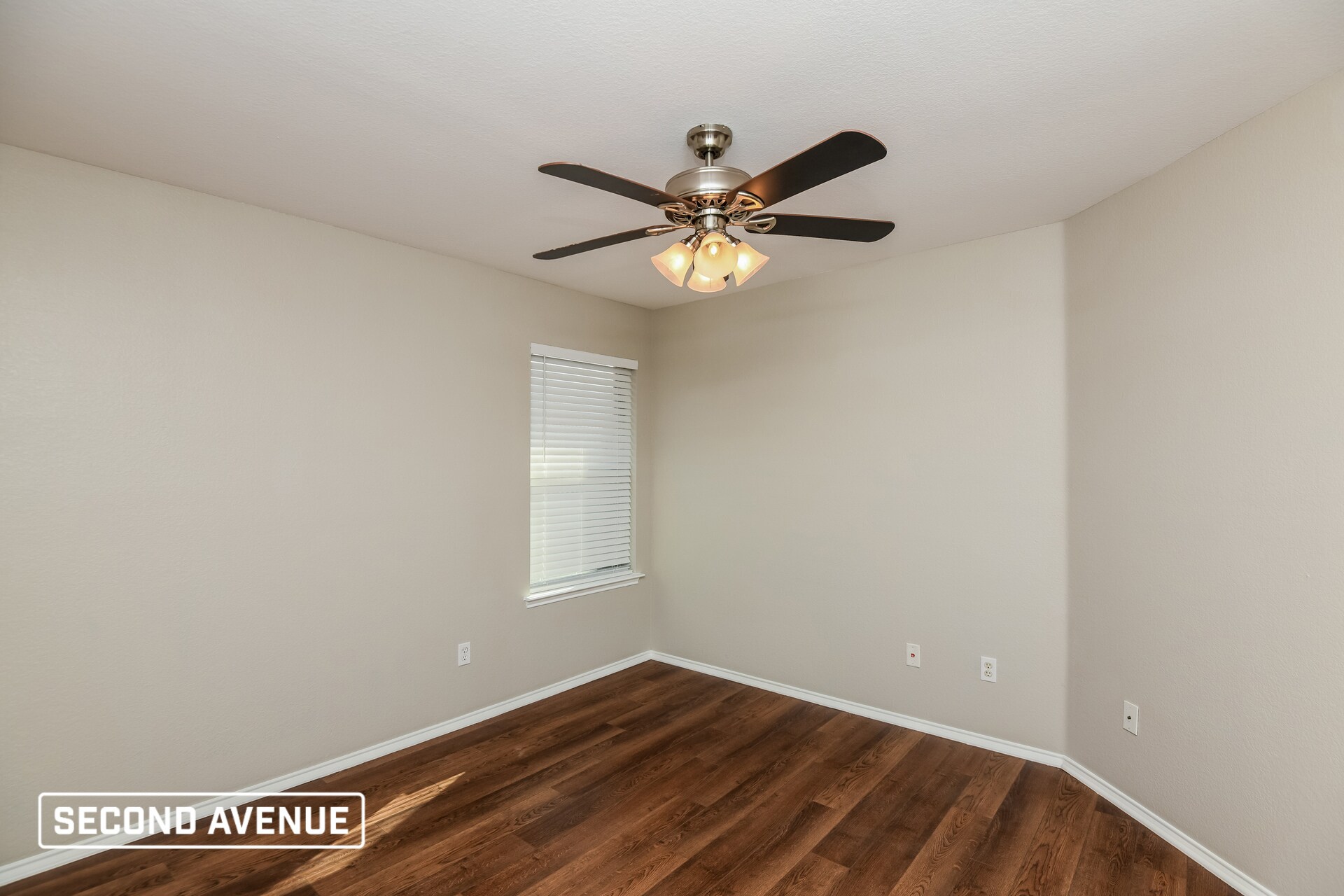 Building Photo - 1304 Sierra Blanca Dr
