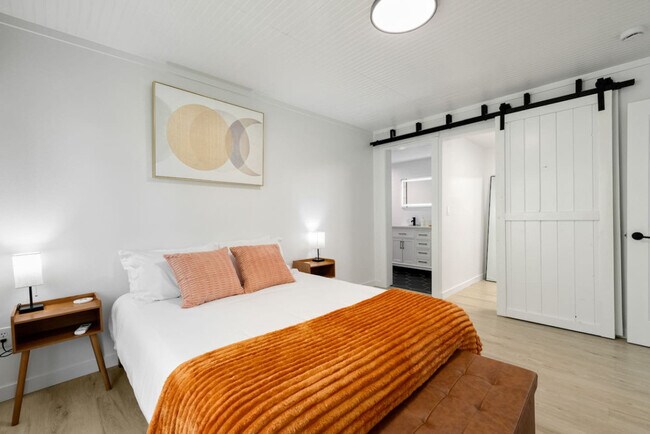 Building Photo - 3413 N 8th St