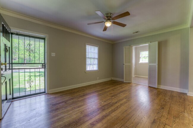 Building Photo - Move-In Special: Qualified Tenants Get 50%...