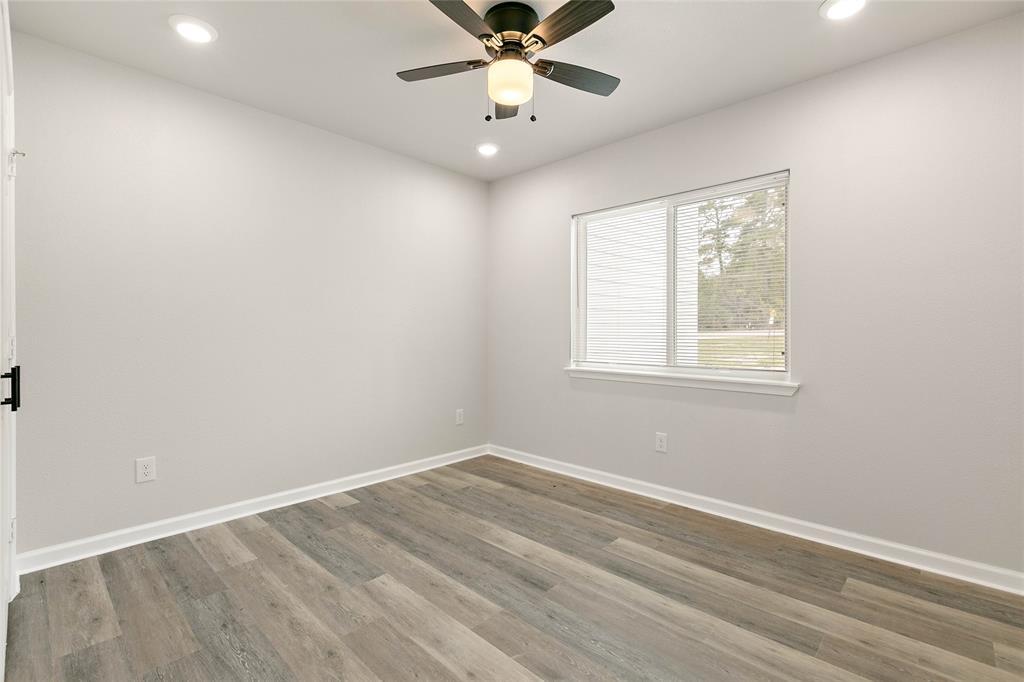 Building Photo - 28402 Champion Oaks Dr
